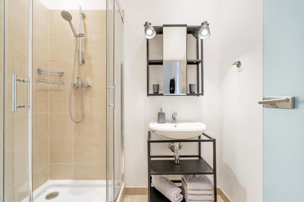 The Koburger Hh, Lovely 1 Bedroom With High Bed Up To 4 Ppl Berlin Exterior photo